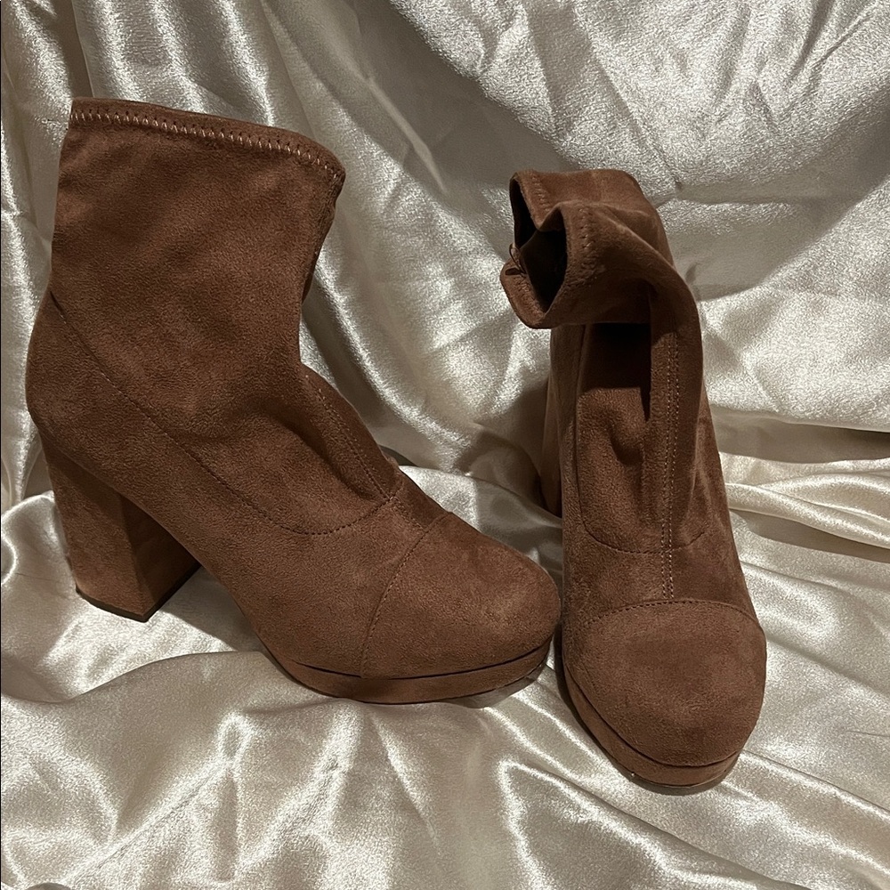Mauve Slouchy Ankle Booties